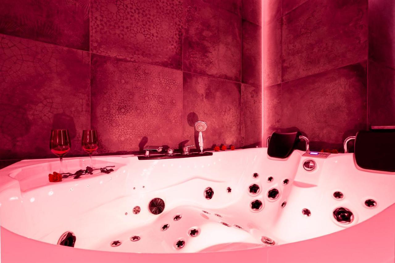 Jacuzzi & Bike Apartment, Krakow Exterior photo